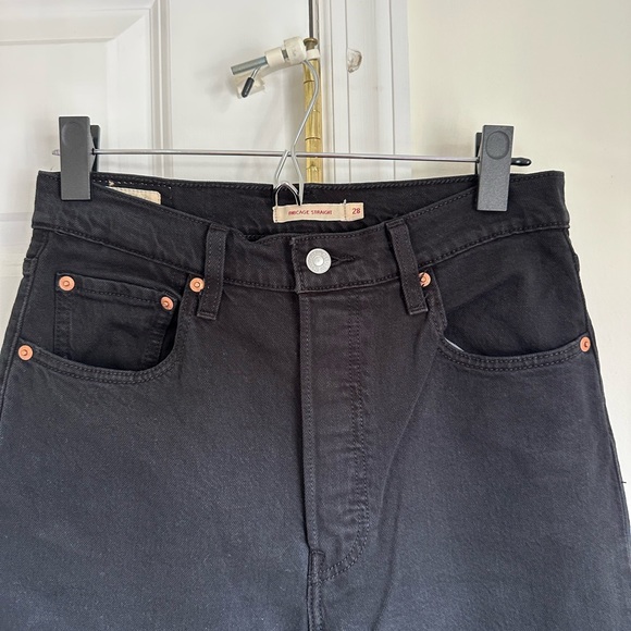 Levis Ribcage Jeans - Picture 3 of 7